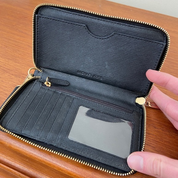 Michael Kors Wristlet - Picture 2 of 5